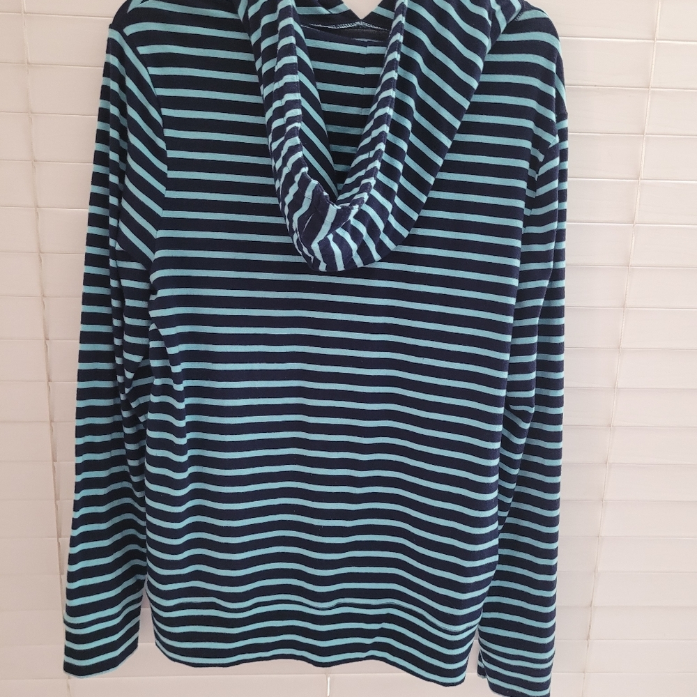 blue stripped hoody